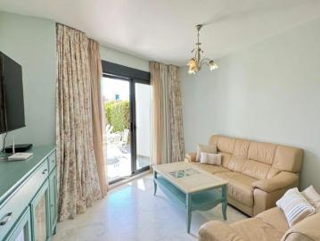 2 bedroom apartment for rent in Dénia, furnished, no pets or smoking