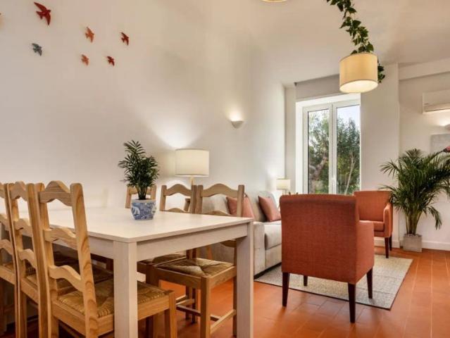 2 bedroom apartment for rent in Évora, bills included