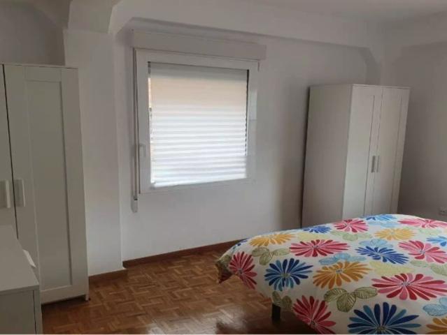 2 bedroom apartment for rent in El Carme