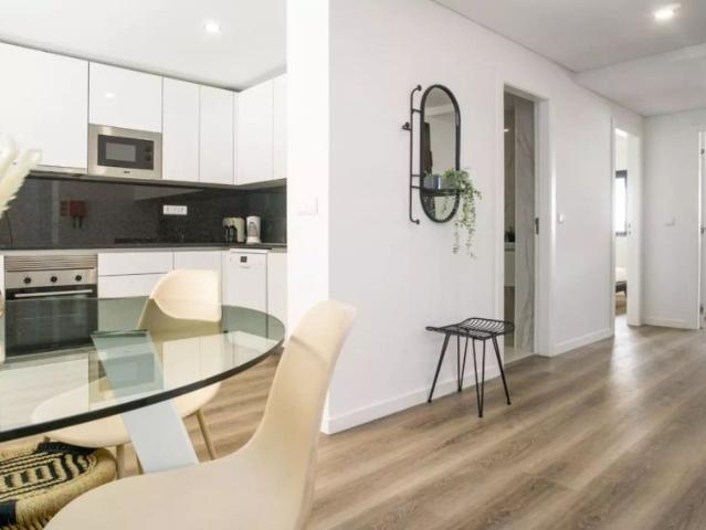 2 bedroom apartment for rent in Faro, bills included