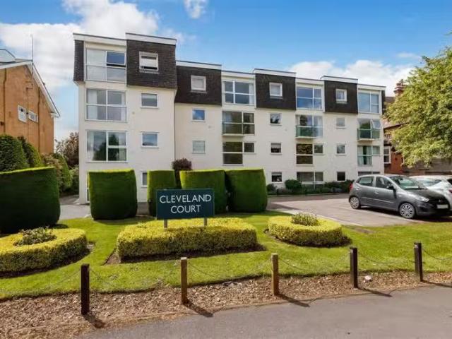 2 bedroom apartment for rent in Flat 13, Cleveland Court, Leam.
