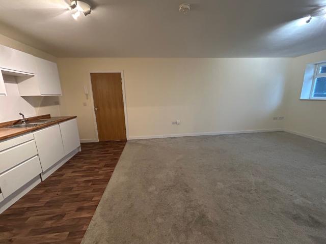 2 bedroom apartment for rent in Flat A, Tameway Plaza, Bridge Street, Walsall, WS1