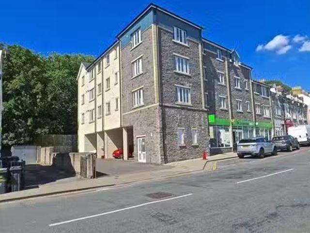 2 bedroom apartment for rent in Flat, Hawthorn House, Church.