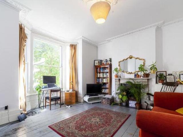 2 Bedroom Apartment For Rent In Flaxman Road, London