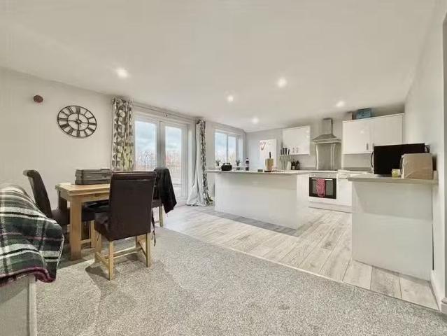 2 bedroom apartment for rent in Front Street, Sherburn Hill, D.
