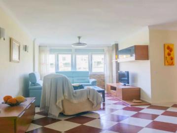 2 bedroom apartment for rent in Guadalmar