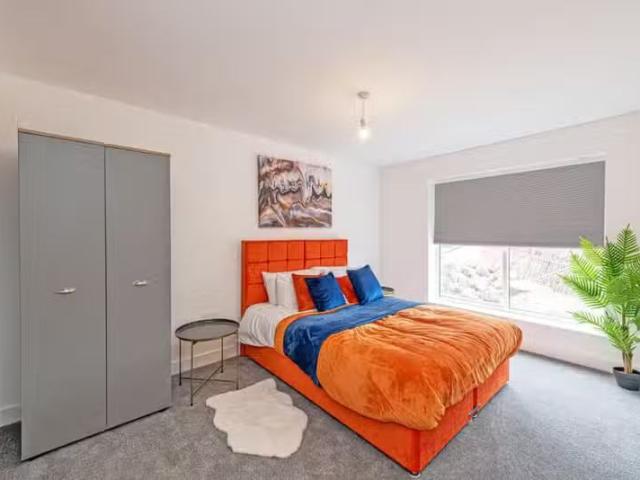 2 bedroom apartment for rent in Gospel Heights Pensby Road.