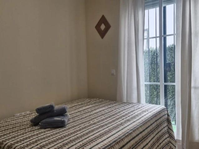 2 bedroom apartment for rent in Huerta de la Reina