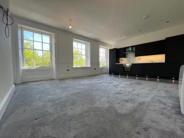 2 bedroom apartment for rent in Hamilton Square, Birkenhead, W.