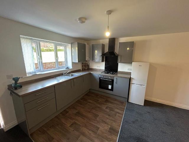 2 bedroom apartment for rent in Hendal Lane, Wakefield, WF2