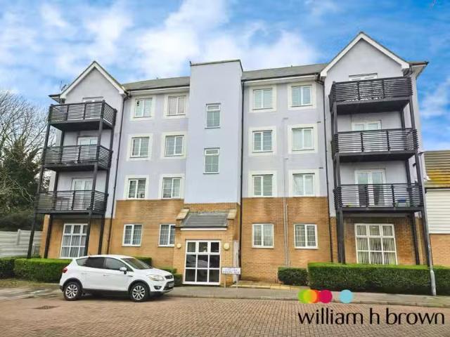 2 bedroom apartment for rent in Heron Way, HARWICH, CO12