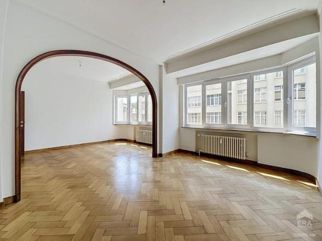 2 Bedroom Apartment for Rent in Ixelles
