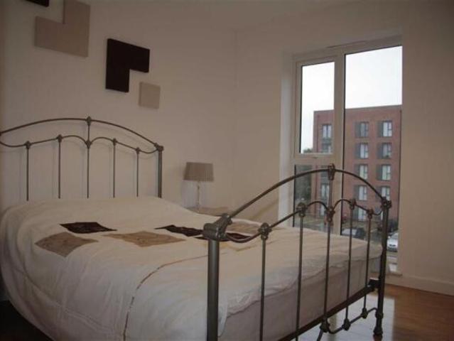 2 bedroom apartment for rent in Irwell Building, Lowry Wharf, Salford, M5
