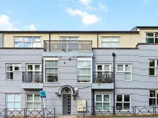 2 Bedroom Apartment For Rent In Kingston Upon Thames