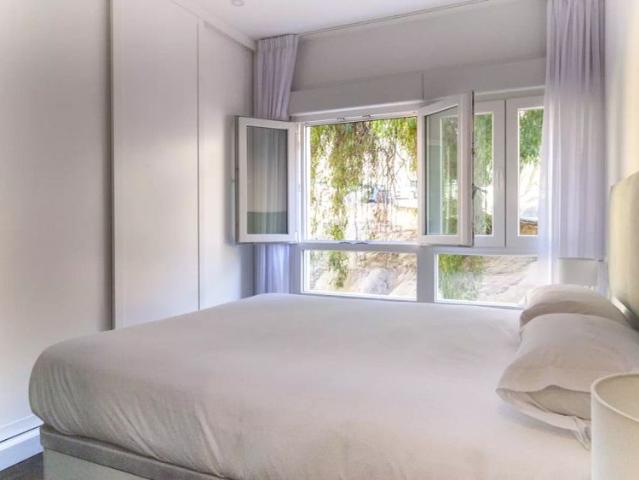 2 bedroom apartment for rent in La Caleta