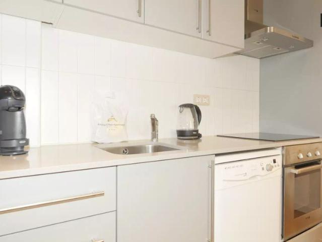 2 bedroom apartment for rent in La Dreta de l'Eixample, Barcelona for any gender, no professionals, couples, no students