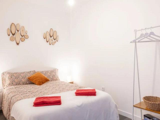 2 bedroom apartment for rent in La Salud, bills included