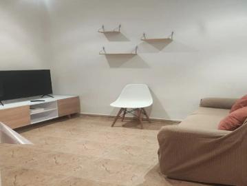 2 bedroom apartment for rent in La Torrassa, bills included