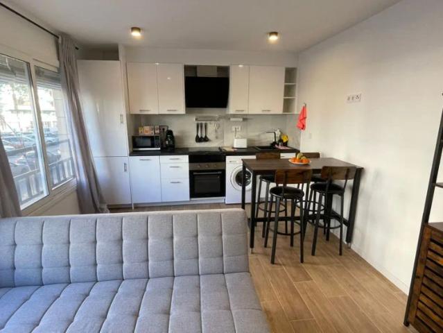 2 bedroom apartment for rent in La Verneda i la Pau, bills included