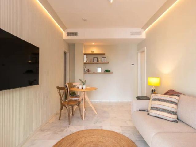 2 bedroom apartment for rent in La Victoria