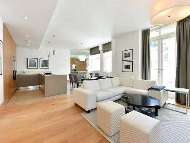 2 bedroom apartment for rent in Leman Street, London, E1