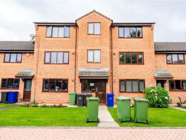 2 bedroom apartment for rent in Limber Court, Grimsby, NE Linc.