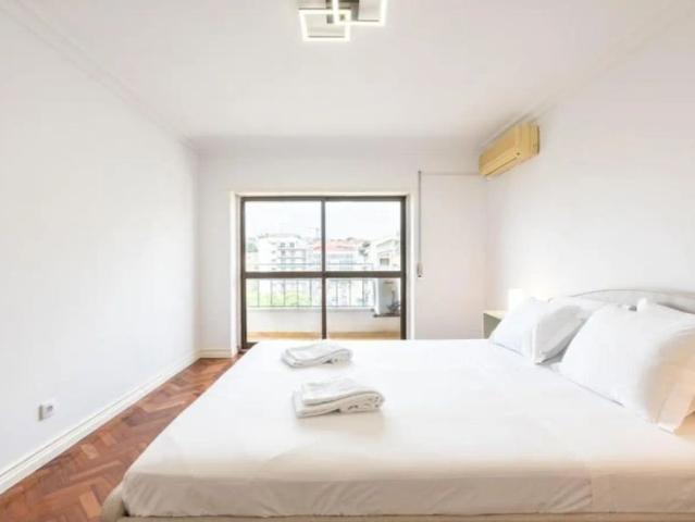 2 bedroom apartment for rent in Lisbon