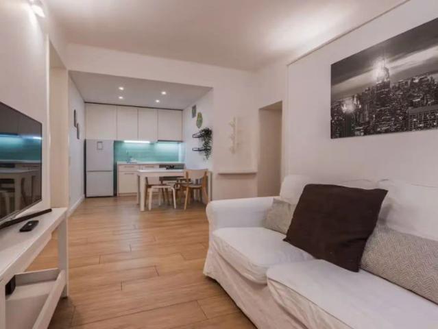 2 bedroom apartment for rent in Lisbon, all bills included