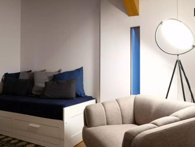 2 bedroom apartment for rent in Lisbon, bills included