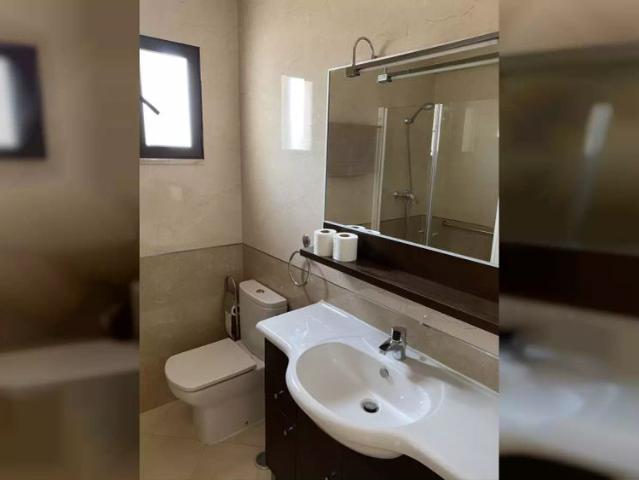 2 bedroom apartment for rent in Lisbon, bills included
