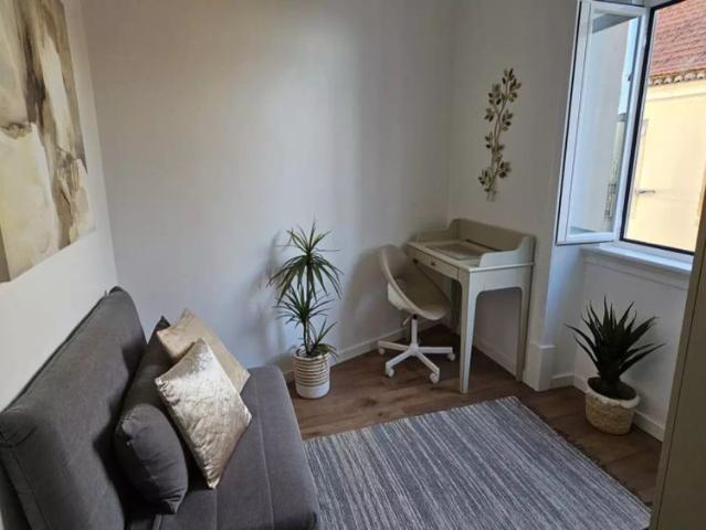 2 bedroom apartment for rent in Lisbon, bills included