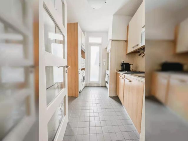 2 bedroom apartment for rent in Lisbon, bills included