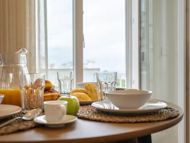 2 bedroom apartment for rent in Lisbon, bills included