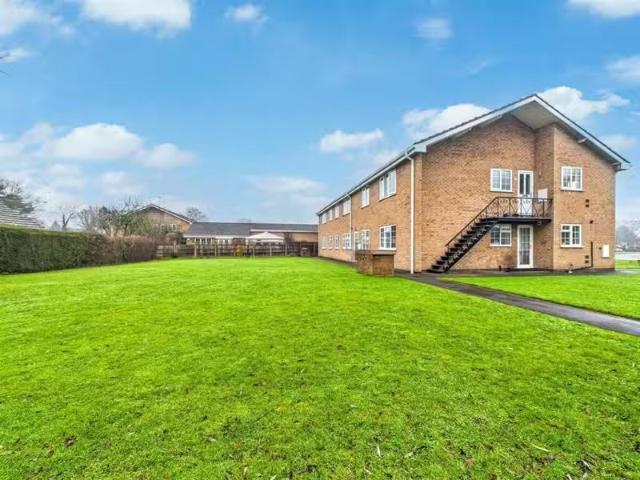 2 bedroom apartment for rent in Lodge Close, Duffield, Belper.