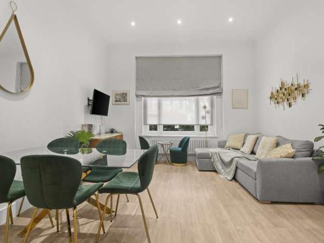 2 bedroom apartment for rent in London