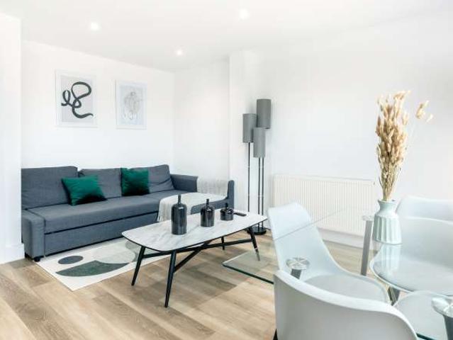 2 bedroom apartment for rent in London