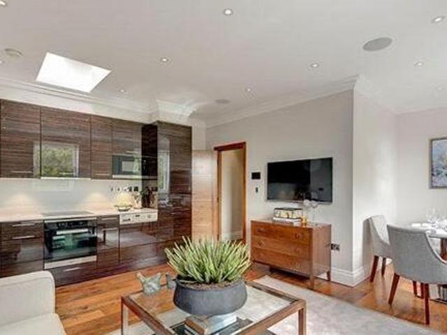 2 Bedroom Apartment For Rent In London