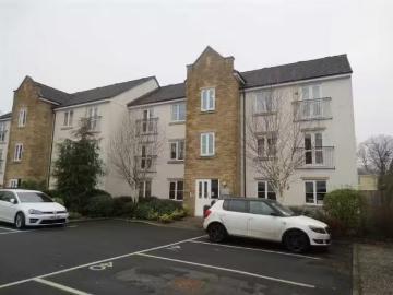 2 bedroom apartment for rent in Low Road Close, birdermouth, C.
