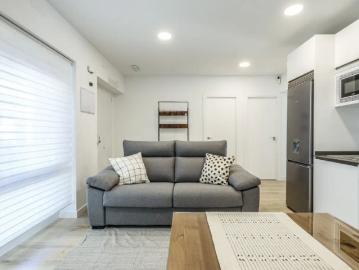 2 bedroom apartment for rent in Puerta Bonita, bills included