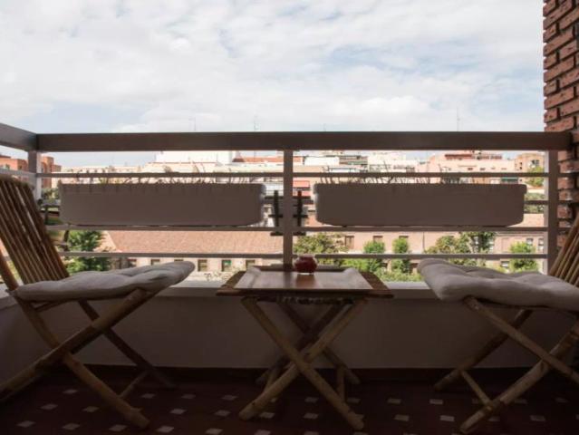 2 bedroom apartment for rent in Pacífico, all bills included, perfect for professionals and couples