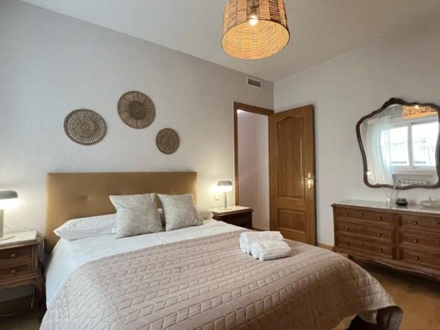 2 bedroom apartment for rent in Palos de Moguer