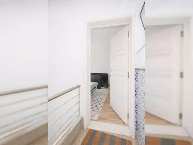 2 bedroom apartment for rent in Porto, no restrictions