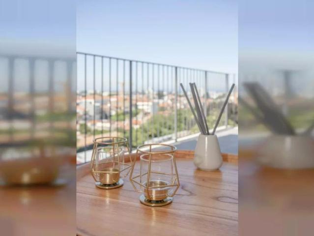 2 bedroom apartment for rent in Porto, bills included