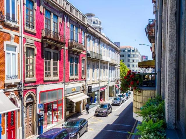 2 bedroom apartment for rent in Porto, bills included