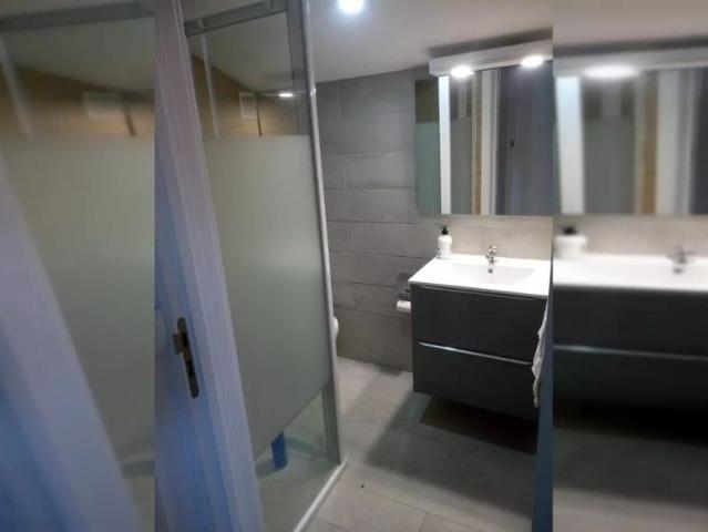 2 bedroom apartment for rent in Porto, bills included