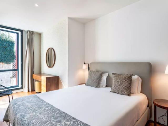 2 bedroom apartment for rent in Porto, perfect for anyone