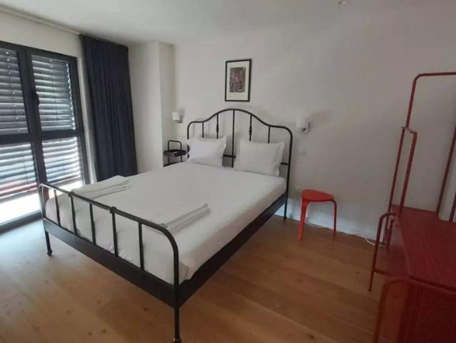 2 bedroom apartment for rent in Porto