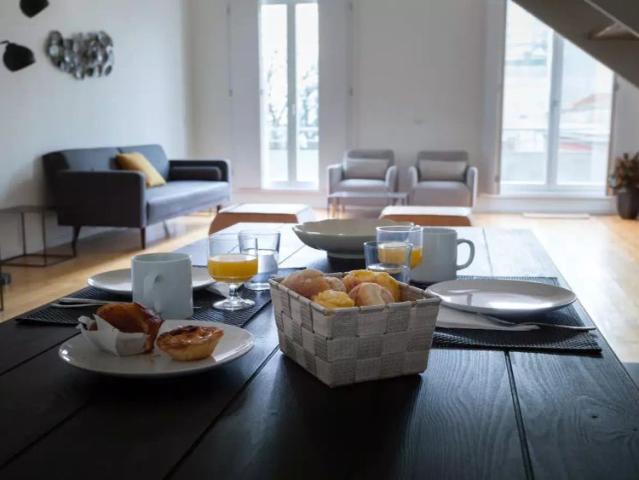 2 bedroom apartment for rent in Porto