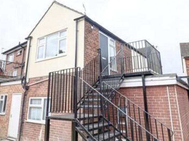 2 Bedroom Apartment For Rent In Princes Risborough, Buckinghamshire