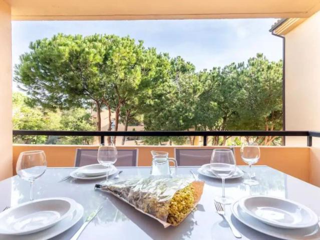 2 bedroom apartment for rent in Rancho, Marbella